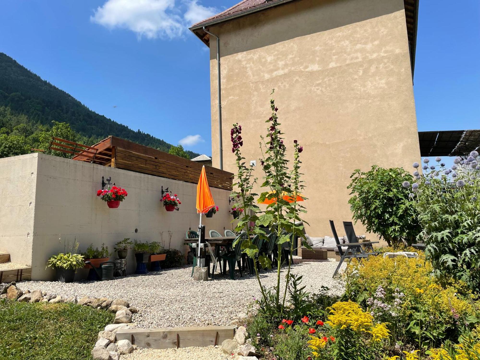L'Ancienne Ecole Du Villard Saint-Pierre-d'Entremont  ภายนอก รูปภาพ